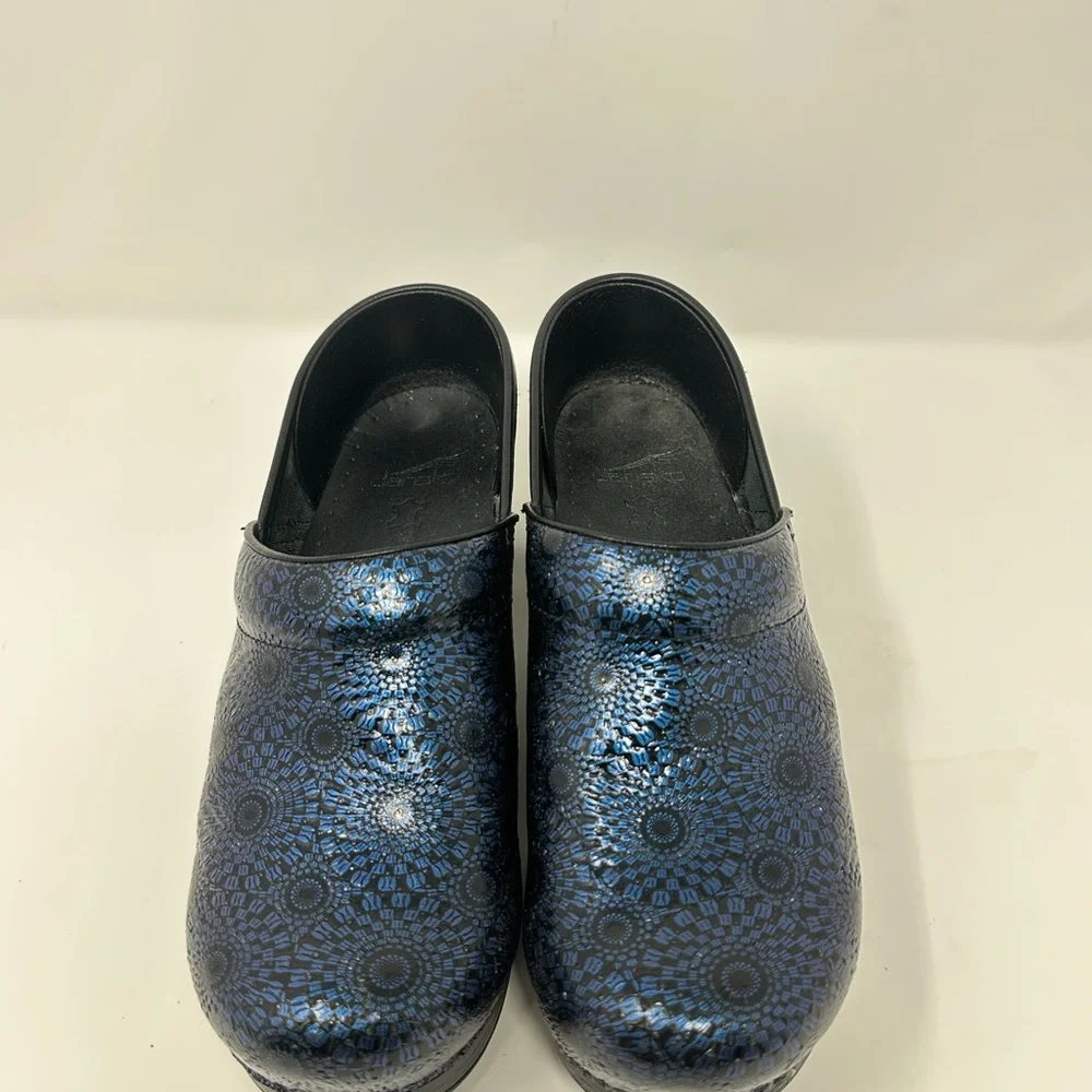 Dansko Professional Clogs Women's EUR 39 US 8.5 Blue Medallion - Picture 9 of 13